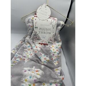 Boundary Plush Throw Blanket Christmas Holiday Gray White Tree Pattern 60x70 NWT